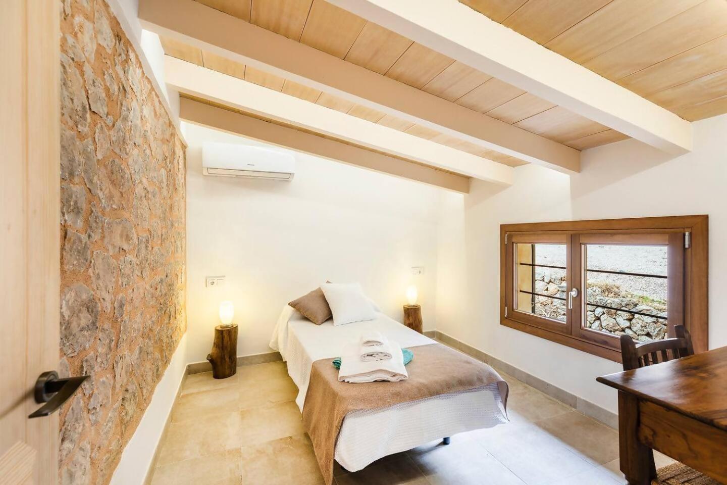Es Bosc Des Frares Valldemossa (Mallorca)
